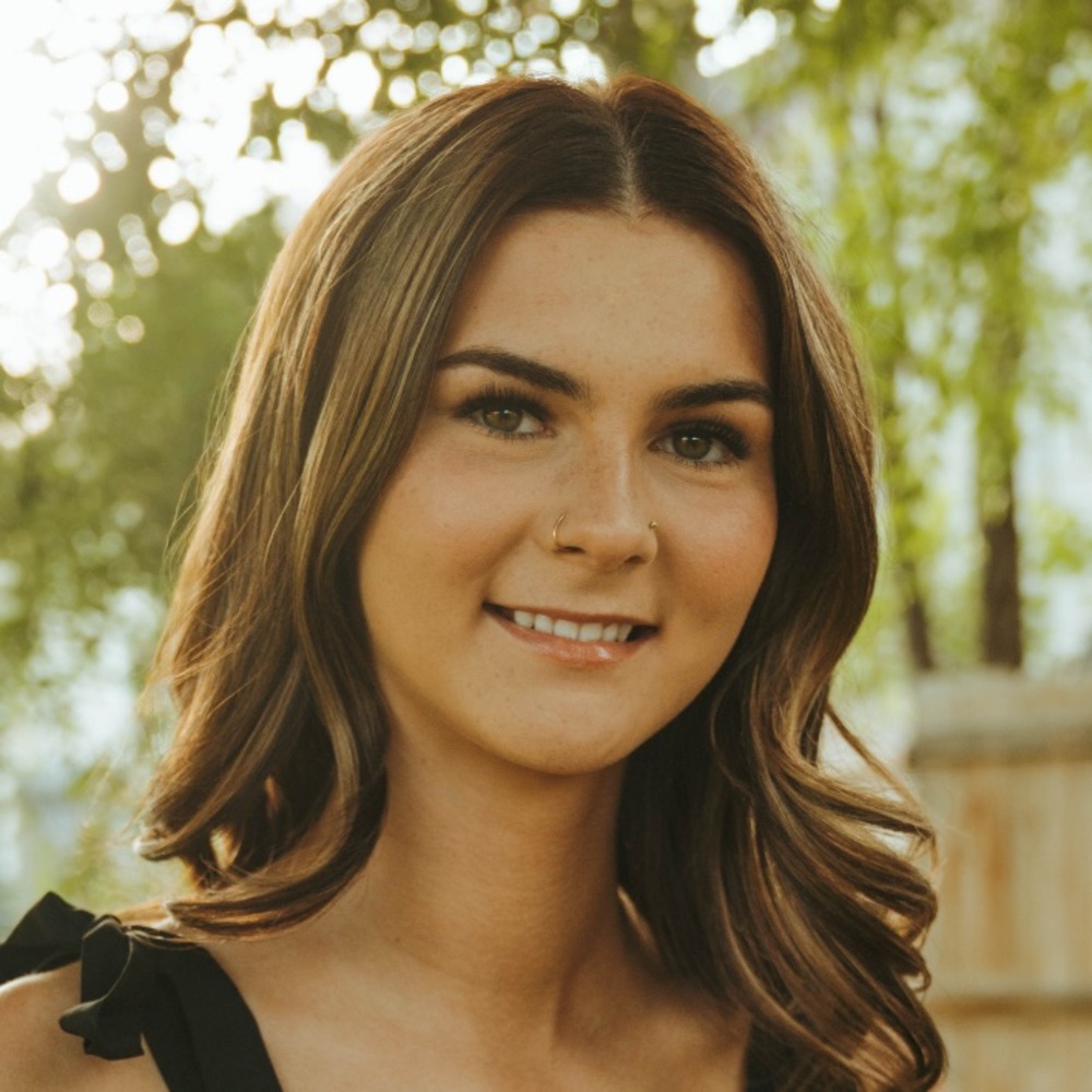 Meet your Posher, Anna